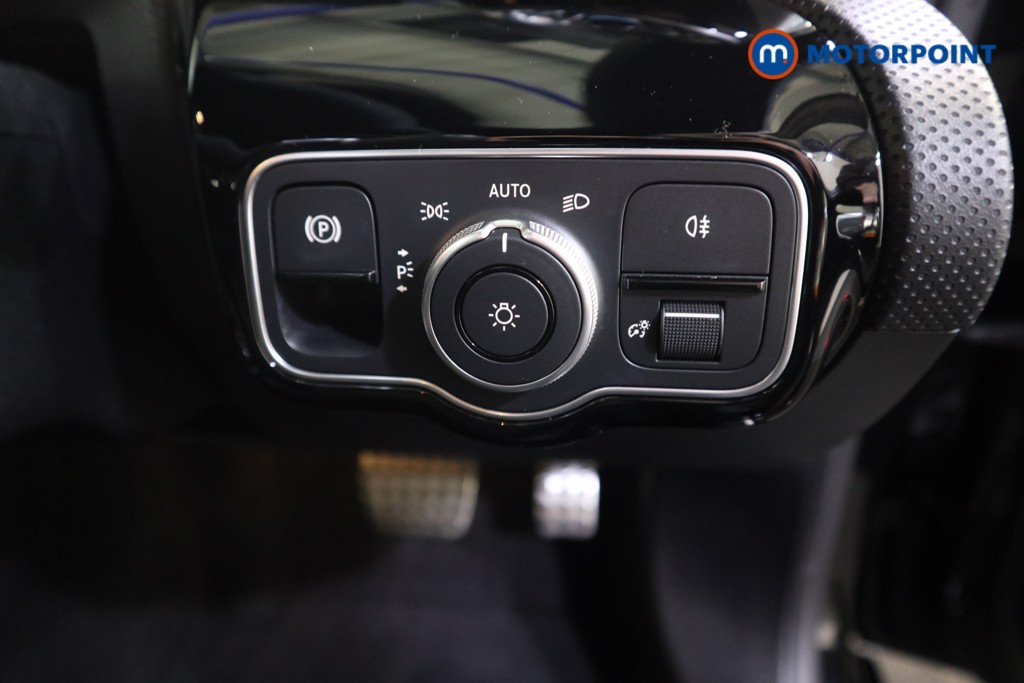 Mercedes-Benz CLA Amg Line Automatic Petrol Coupe - Stock Number (1595766) - 10th supplementary image