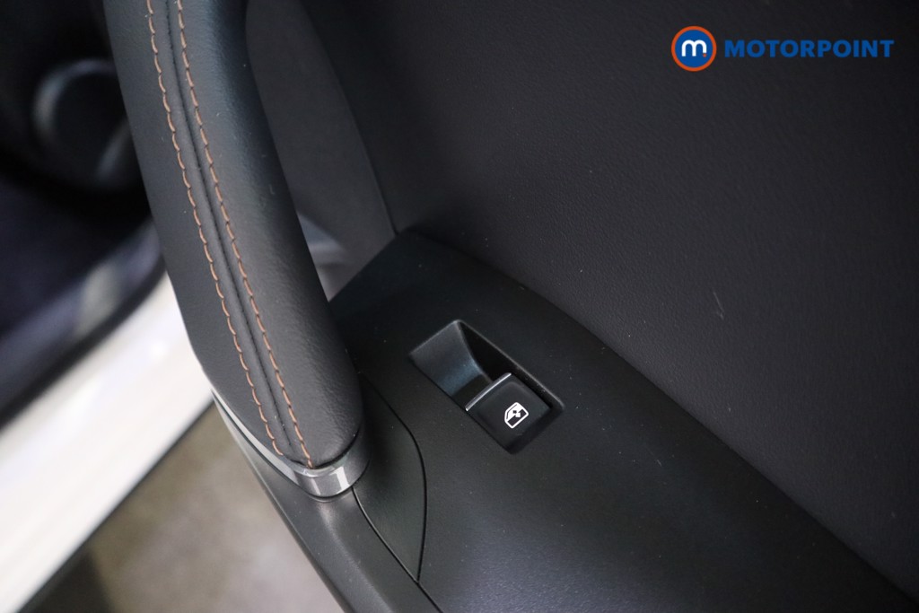 Cupra Formentor V2 Automatic Petrol SUV - Stock Number (1595778) - 19th supplementary image