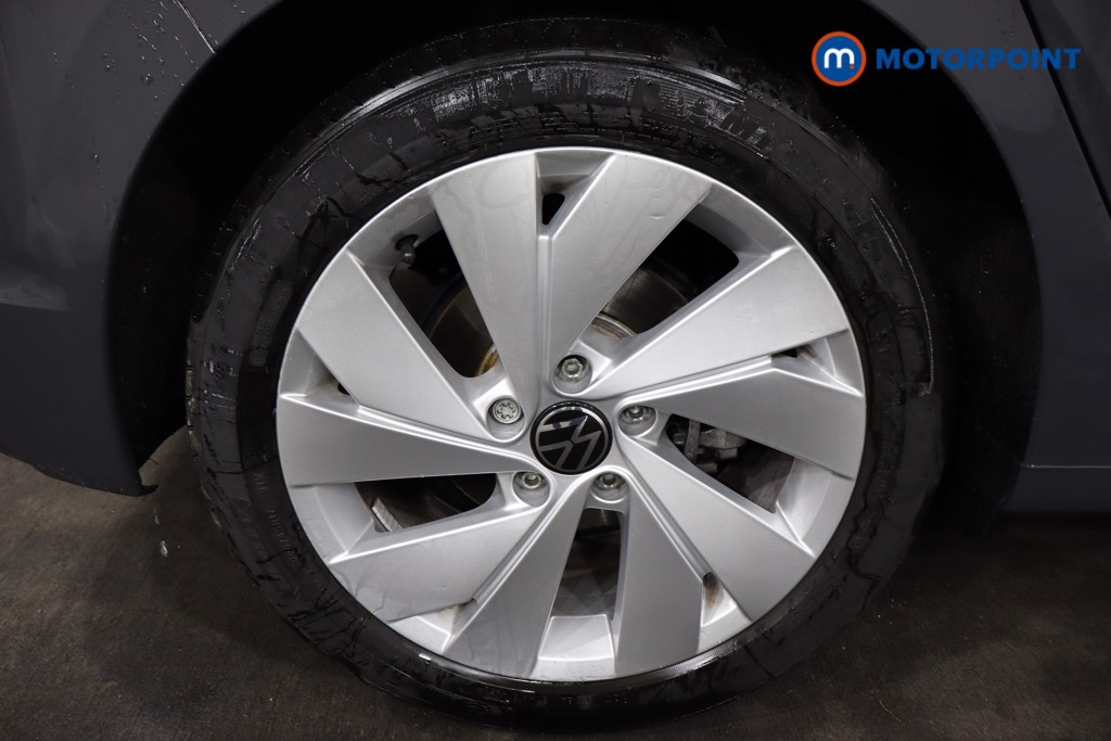 Volkswagen Golf Style Automatic Petrol Hatchback - Stock Number (1595800) - 27th supplementary image