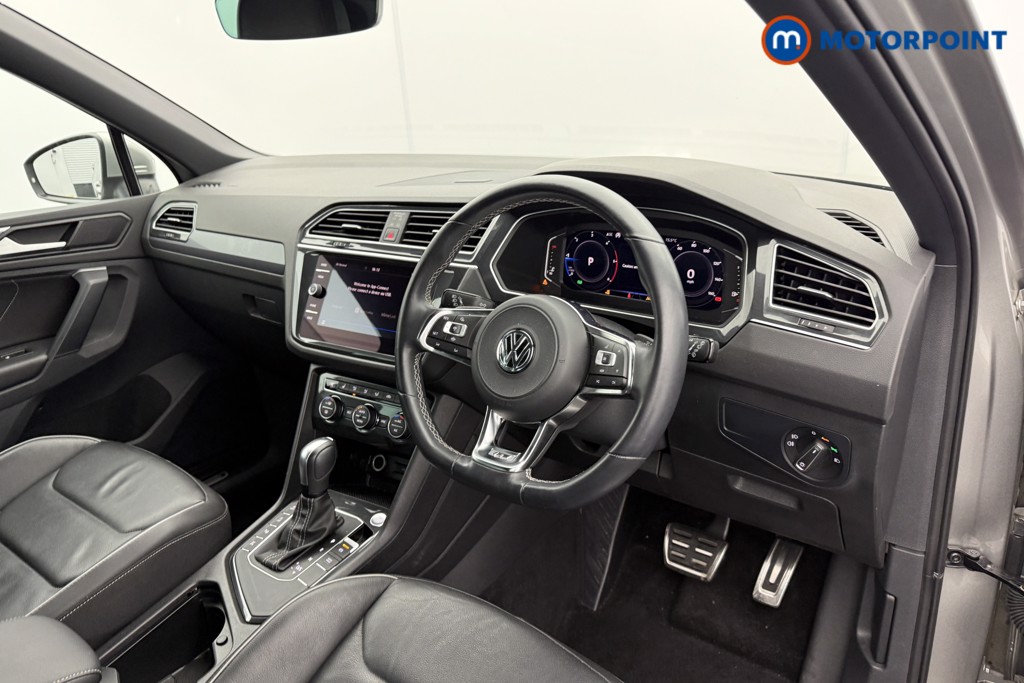 Volkswagen Tiguan R-Line Tech Automatic Diesel SUV - Stock Number (1596119) - 5th supplementary image