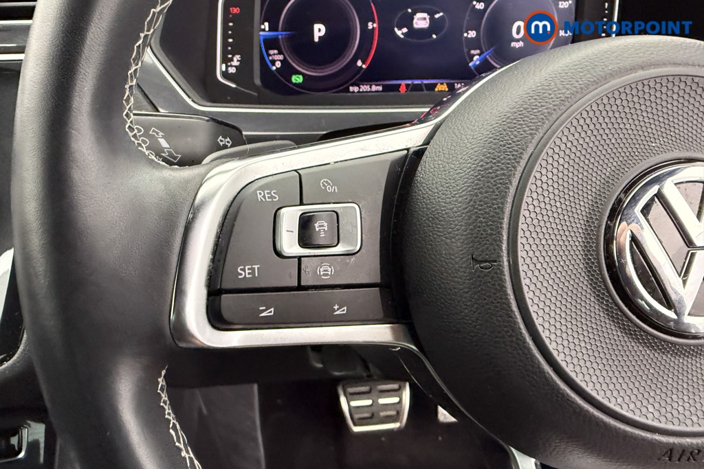 Volkswagen Tiguan R-Line Tech Automatic Diesel SUV - Stock Number (1596119) - 15th supplementary image