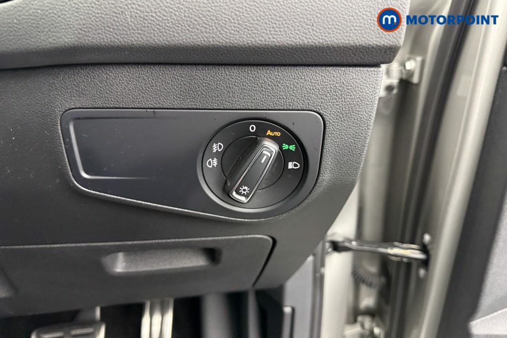 Volkswagen Tiguan R-Line Tech Automatic Diesel SUV - Stock Number (1596119) - 17th supplementary image