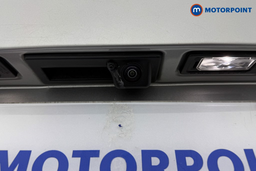 Volkswagen Tiguan R-Line Tech Automatic Diesel SUV - Stock Number (1596119) - 24th supplementary image