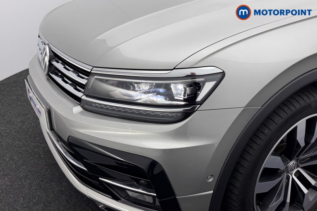 Volkswagen Tiguan R-Line Tech Automatic Diesel SUV - Stock Number (1596119) - 33rd supplementary image