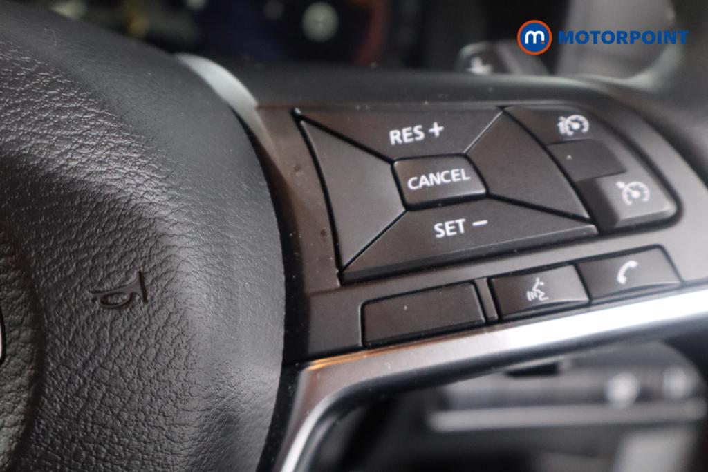 Nissan Juke N-Connecta Automatic Petrol SUV - Stock Number (1596170) - 14th supplementary image