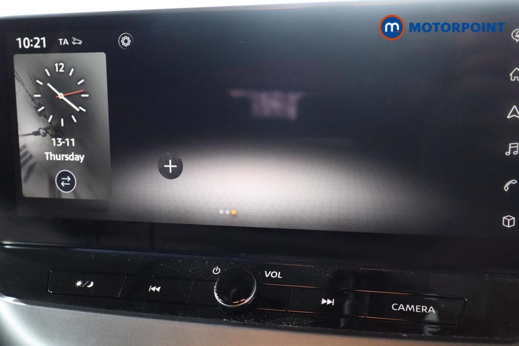 Nissan Juke N-Connecta Automatic Petrol SUV - Stock Number (1596170) - 21st supplementary image