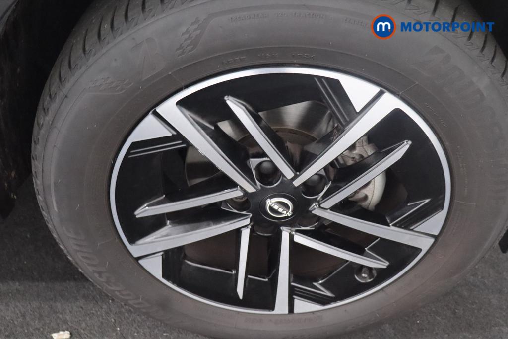 Nissan Juke N-Connecta Automatic Petrol SUV - Stock Number (1596170) - 28th supplementary image