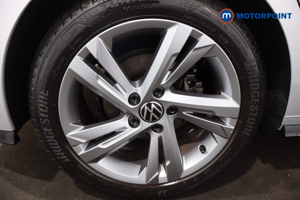 Volkswagen Golf R-Line Automatic Petrol Hatchback - Stock Number (1596256) - 9th supplementary image