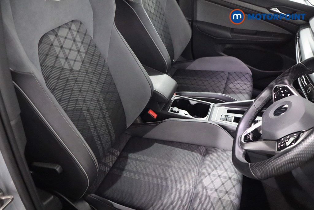 Volkswagen Golf R-Line Automatic Petrol Hatchback - Stock Number (1596256) - 23rd supplementary image