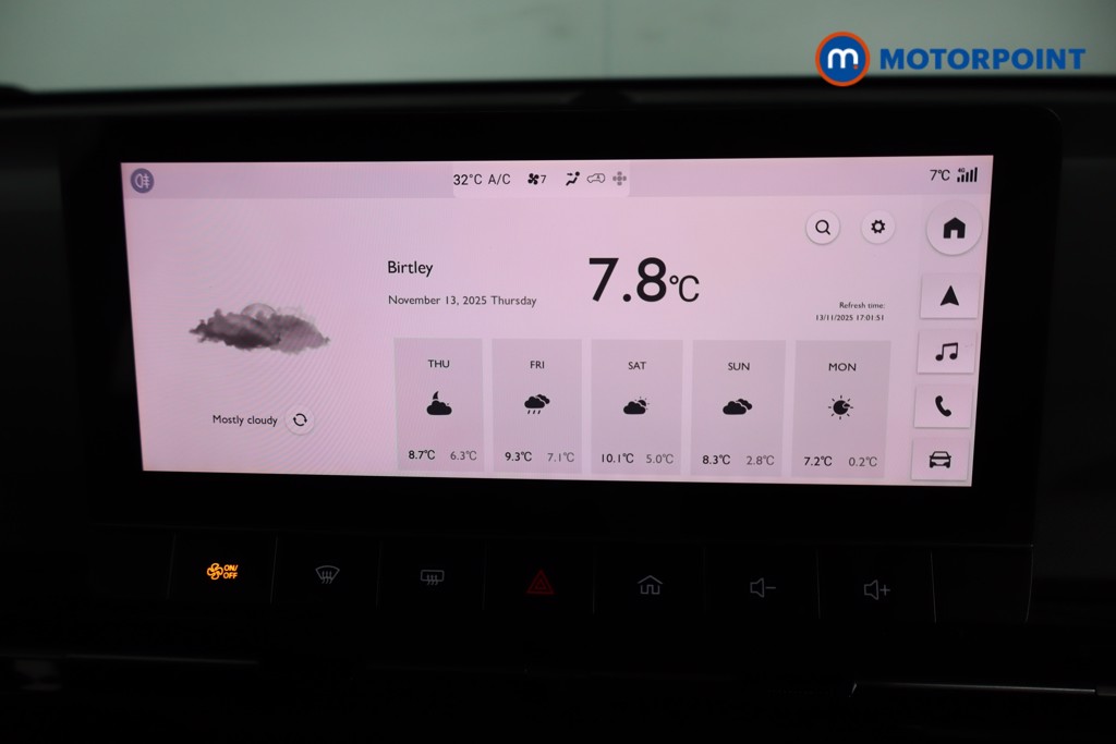 Mg Motor Uk MG4 Trophy Automatic Electric SUV - Stock Number (1596274) - 5th supplementary image
