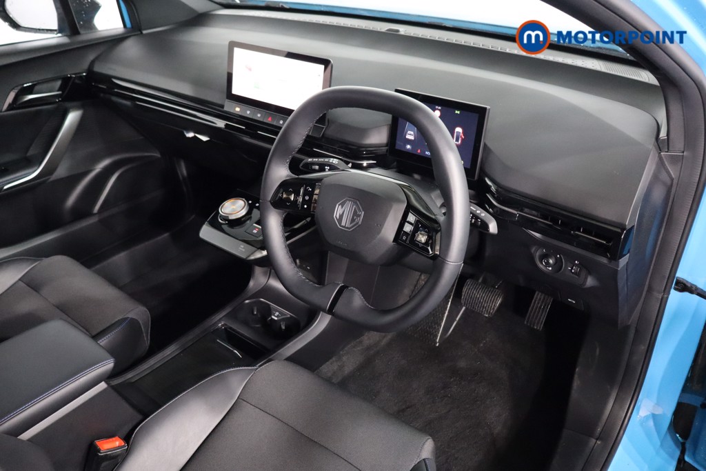 Mg Motor Uk MG4 Trophy Automatic Electric SUV - Stock Number (1596274) - 1st supplementary image
