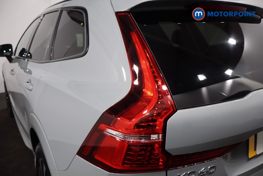 Volvo Xc60 Plus Automatic Petrol SUV - Stock Number (1596376) - 33rd supplementary image