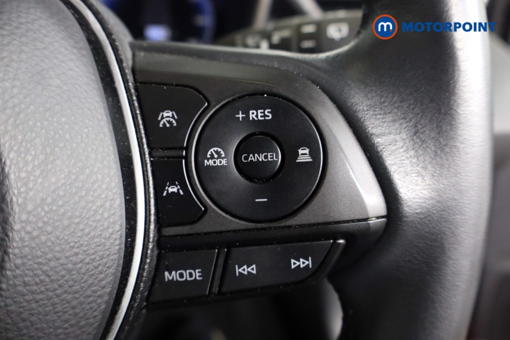 Toyota Corolla Excel Automatic Petrol-Electric Hybrid Estate - Stock Number (1596418) - 15th supplementary image