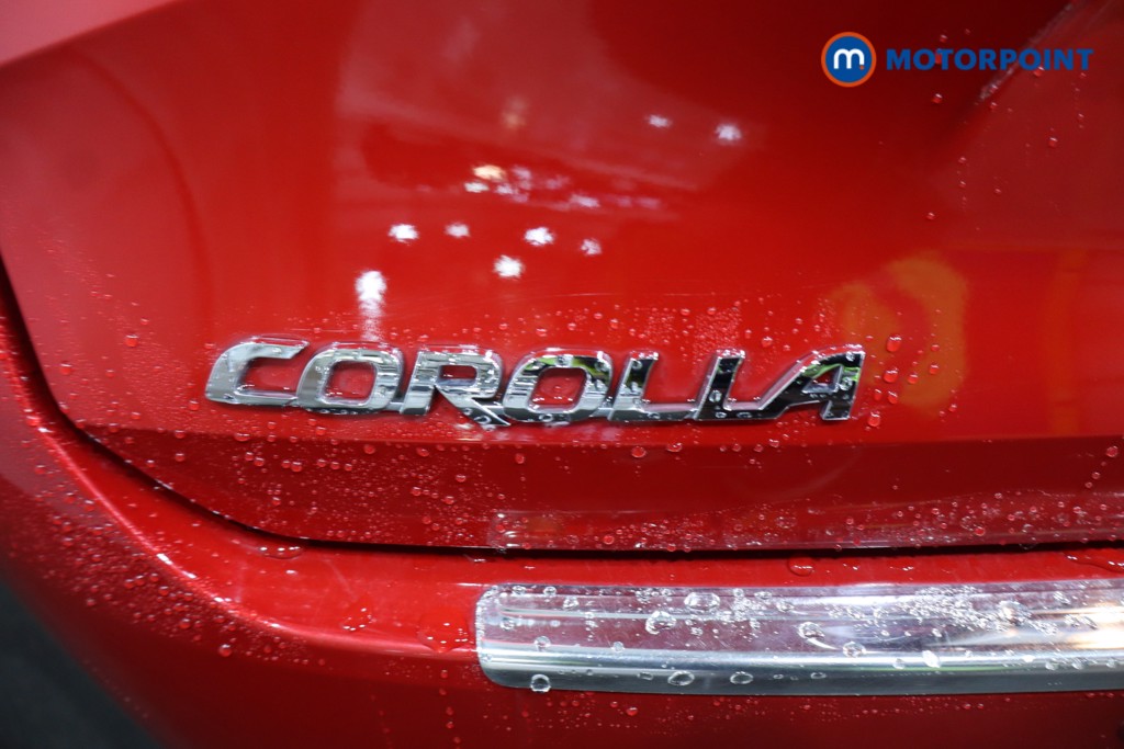 Toyota Corolla Excel Automatic Petrol-Electric Hybrid Estate - Stock Number (1596418) - 35th supplementary image