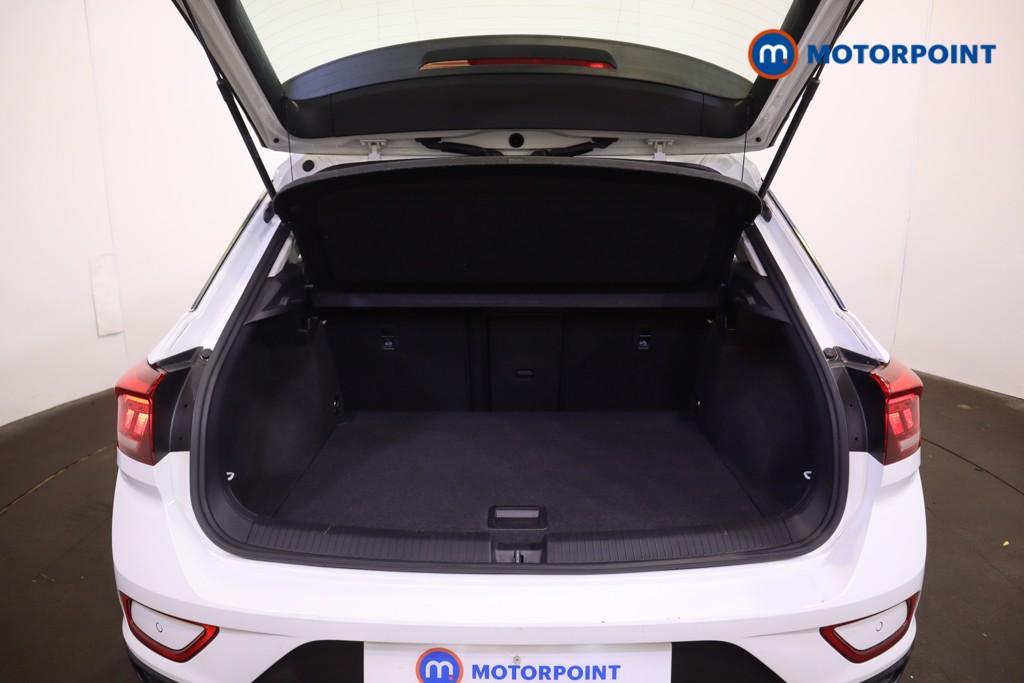 Volkswagen T-Roc Life Manual Petrol SUV - Stock Number (1596474) - 20th supplementary image