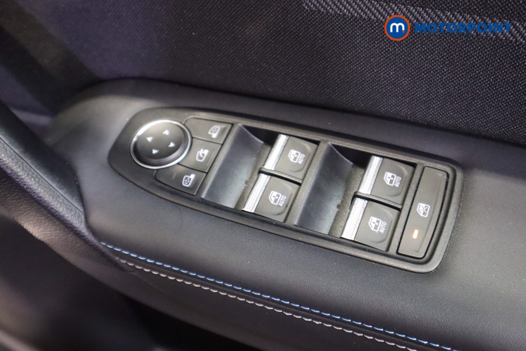 Renault Captur Esprit Alpine Automatic Petrol-Electric Hybrid SUV - Stock Number (1596517) - 11th supplementary image