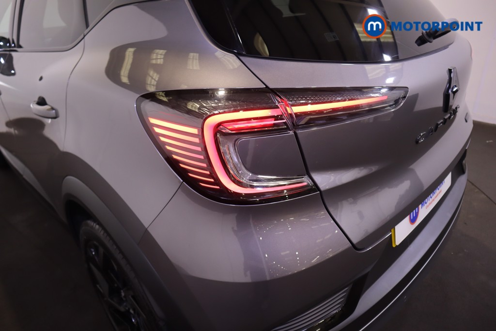 Renault Captur Esprit Alpine Automatic Petrol-Electric Hybrid SUV - Stock Number (1596517) - 29th supplementary image