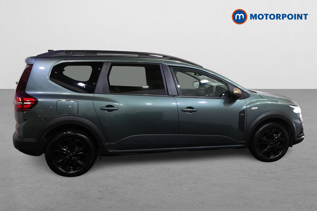 Dacia Jogger Extreme Automatic Petrol-Electric Hybrid People Carrier - Stock Number (1597164) - Drivers side