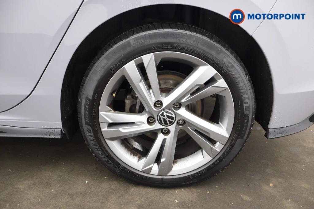 Volkswagen Golf R-Line Manual Petrol Hatchback - Stock Number (1563789) - 32nd supplementary image