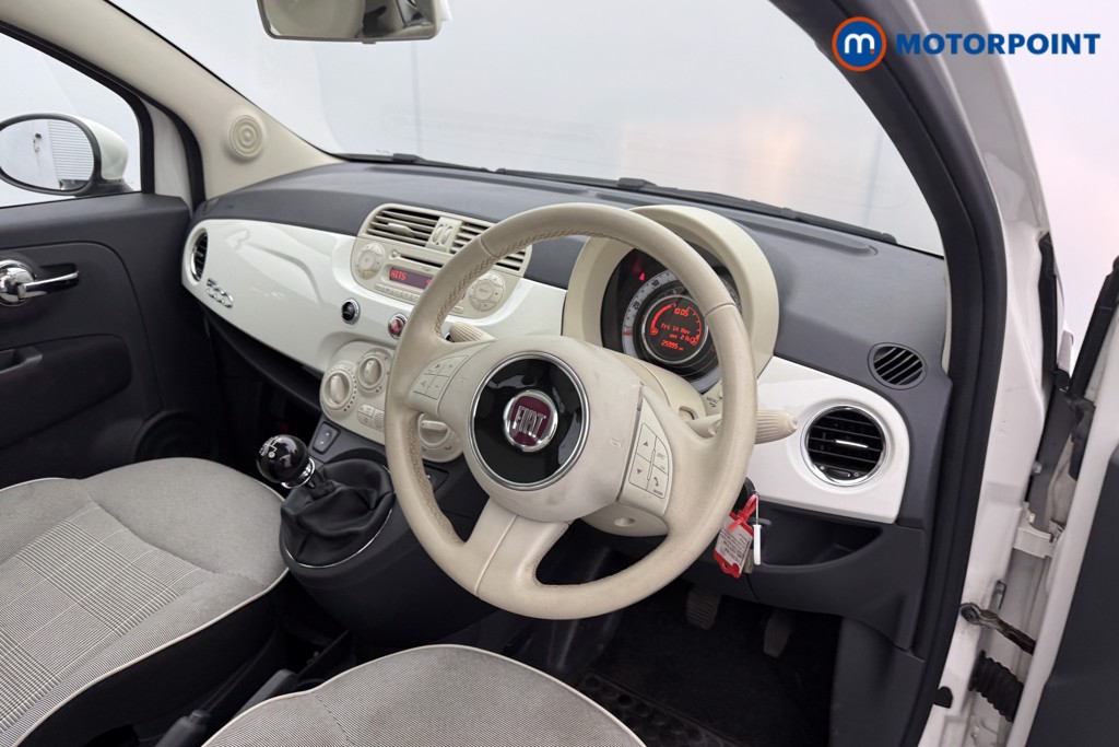Fiat 500 Lounge Manual Petrol Hatchback - Stock Number (1576788) - 3rd supplementary image