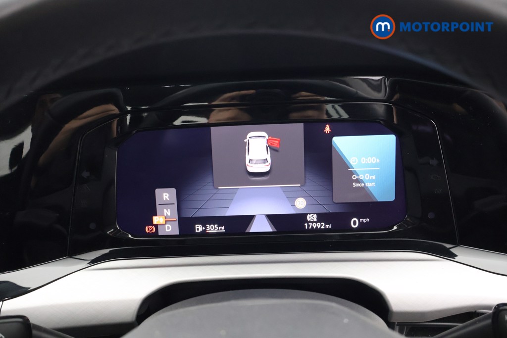 Volkswagen Golf Life Automatic Petrol Hatchback - Stock Number (1580923) - 4th supplementary image