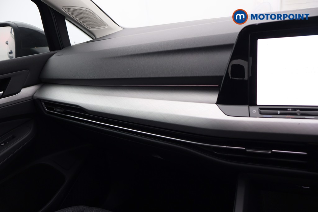 Volkswagen Golf Life Automatic Petrol Hatchback - Stock Number (1580923) - 11th supplementary image