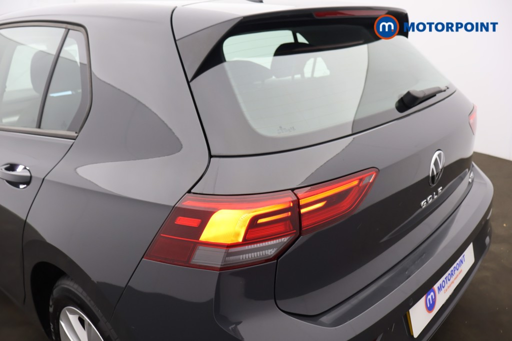 Volkswagen Golf Life Automatic Petrol Hatchback - Stock Number (1580923) - 22nd supplementary image