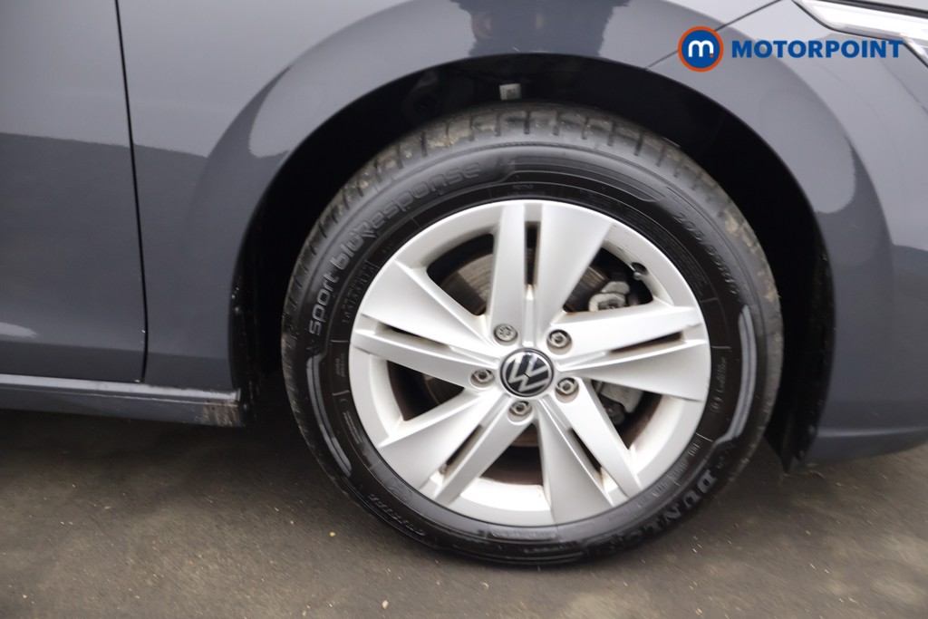 Volkswagen Golf Life Automatic Petrol Hatchback - Stock Number (1580923) - 26th supplementary image