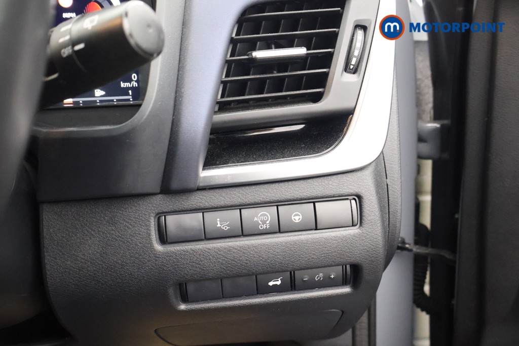 Nissan Qashqai Tekna Automatic Petrol SUV - Stock Number (1583023) - 7th supplementary image