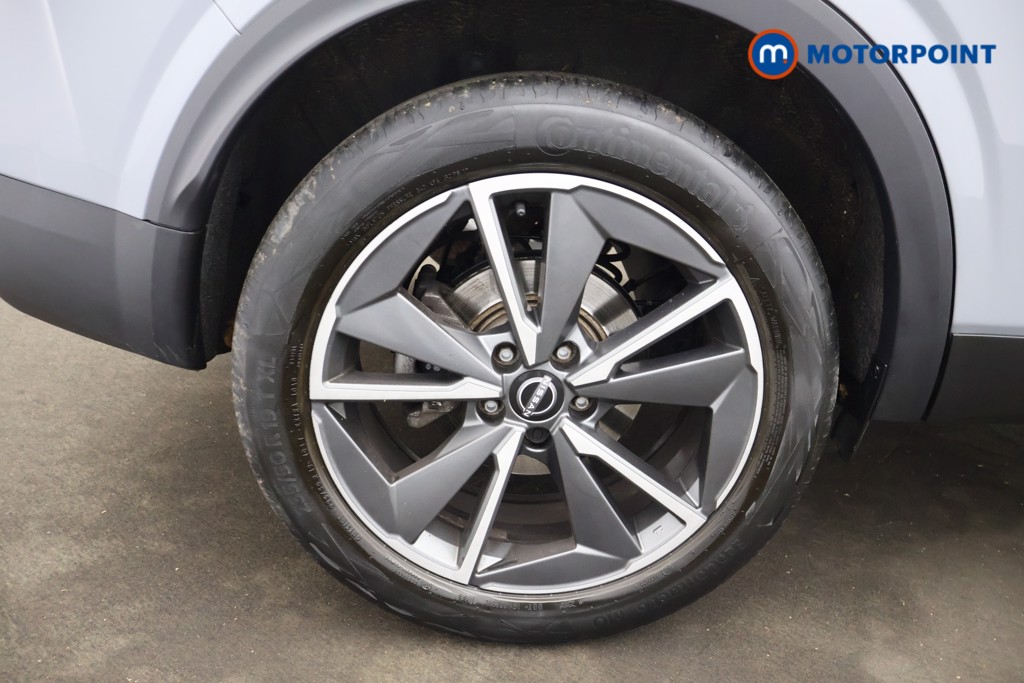 Nissan Qashqai Tekna Automatic Petrol SUV - Stock Number (1583023) - 32nd supplementary image