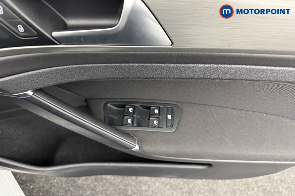 Volkswagen Golf Match Edition Manual Petrol Hatchback - Stock Number (1583248) - 17th supplementary image