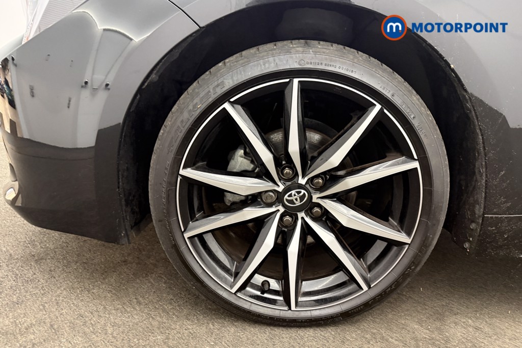 Toyota Corolla Gr Sport Automatic Petrol-Electric Hybrid Hatchback - Stock Number (1586571) - 4th supplementary image