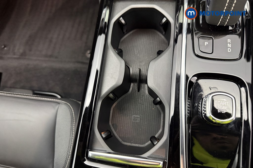 Volvo V60 R Design Automatic Petrol Plug-In Hybrid Estate - Stock Number (1587147) - 27th supplementary image