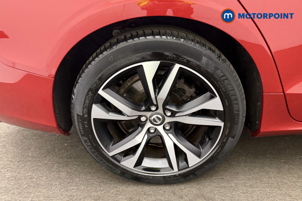 Volvo V60 R Design Automatic Petrol Plug-In Hybrid Estate - Stock Number (1587147) - 40th supplementary image