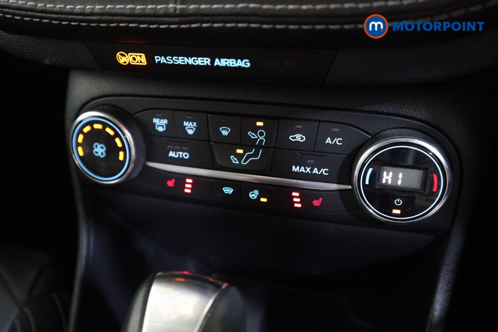 Ford Fiesta Vignale Edition Automatic Petrol Hatchback - Stock Number (1590104) - 8th supplementary image