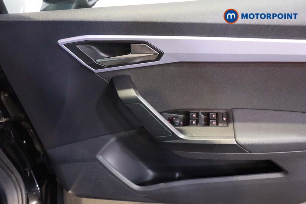 Seat Arona FR Manual Petrol SUV - Stock Number (1590230) - 9th supplementary image