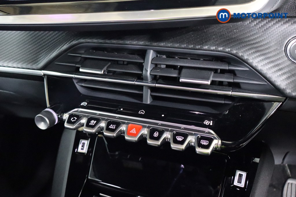 Peugeot 2008 Allure Manual Petrol SUV - Stock Number (1590453) - 12th supplementary image