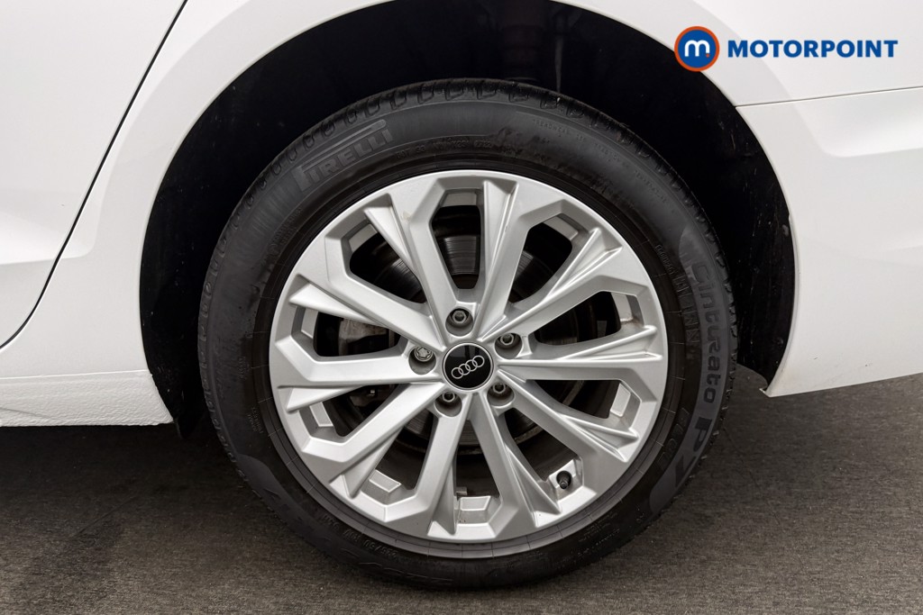 Audi A4 Technik Automatic Petrol Saloon - Stock Number (1591086) - 34th supplementary image