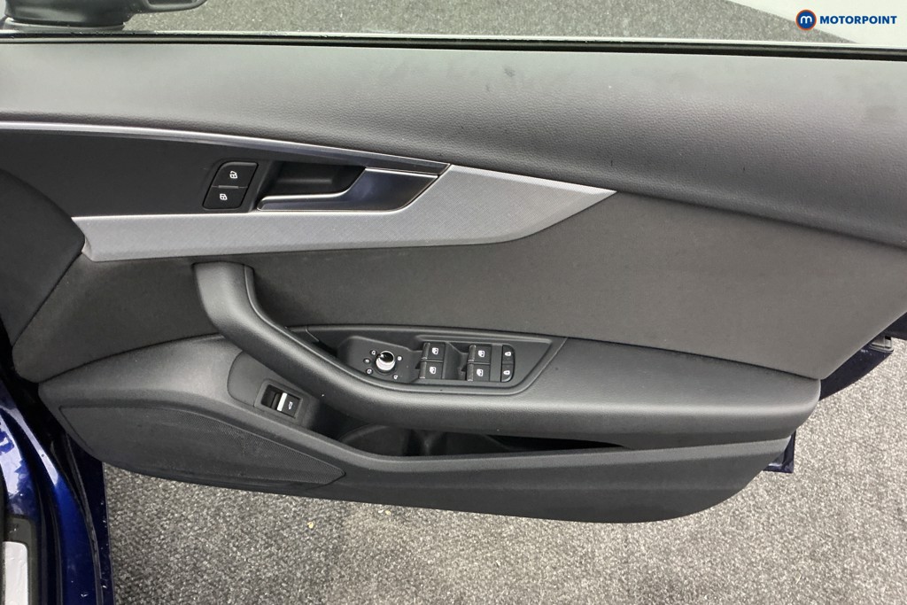 Audi A4 Technik Automatic Diesel Saloon - Stock Number (1591189) - 20th supplementary image