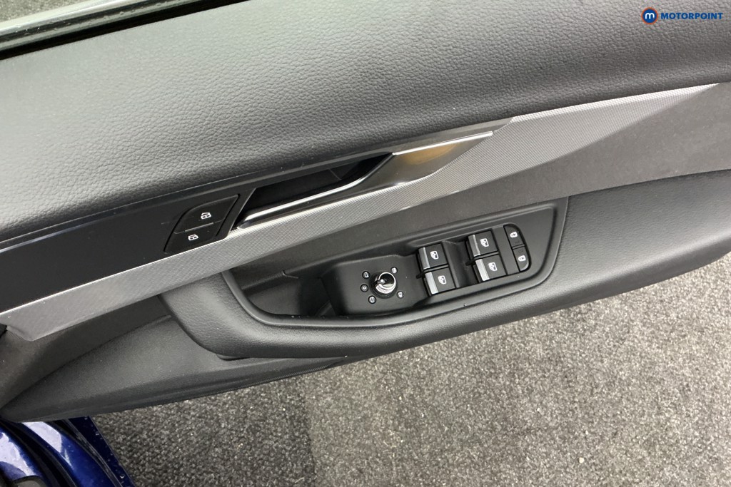 Audi A4 Technik Automatic Diesel Saloon - Stock Number (1591189) - 21st supplementary image