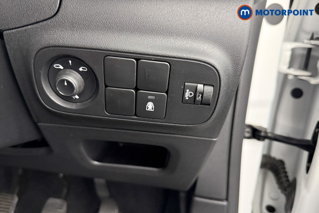 Citroen C3 Shine Plus Manual Petrol Hatchback - Stock Number (1592795) - 14th supplementary image