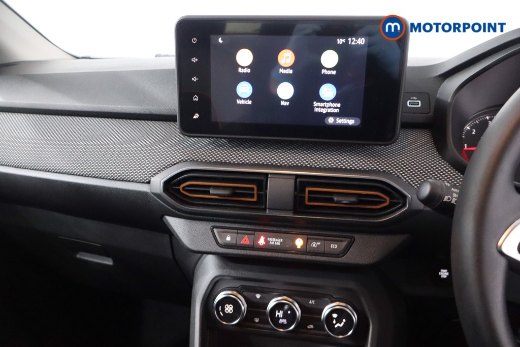 Dacia Sandero Stepway Prestige Manual Petrol Hatchback - Stock Number (1592914) - 15th supplementary image