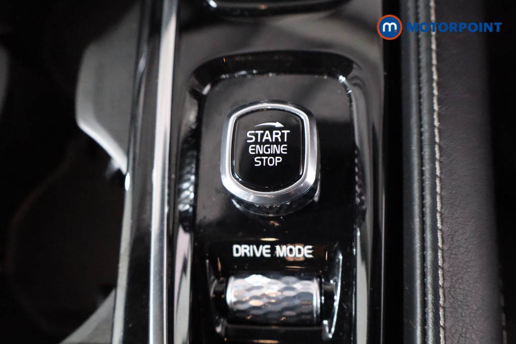 Volvo V60 Inscription Automatic Petrol Plug-In Hybrid Estate - Stock Number (1593406) - 13th supplementary image