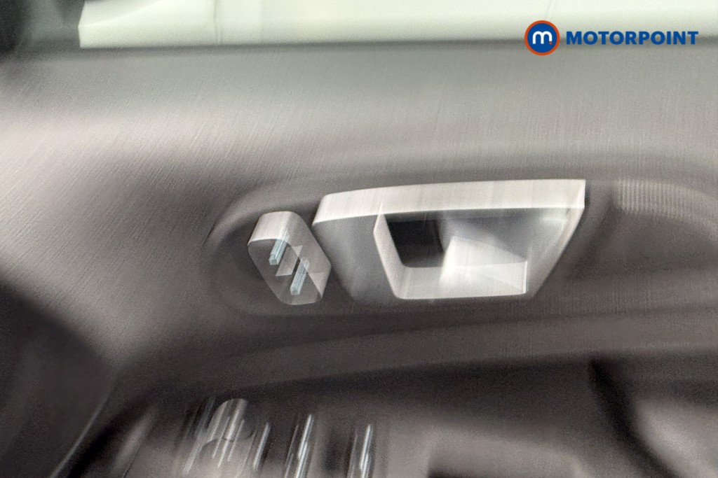 Ford Ecosport Titanium Manual Petrol SUV - Stock Number (1593580) - 19th supplementary image