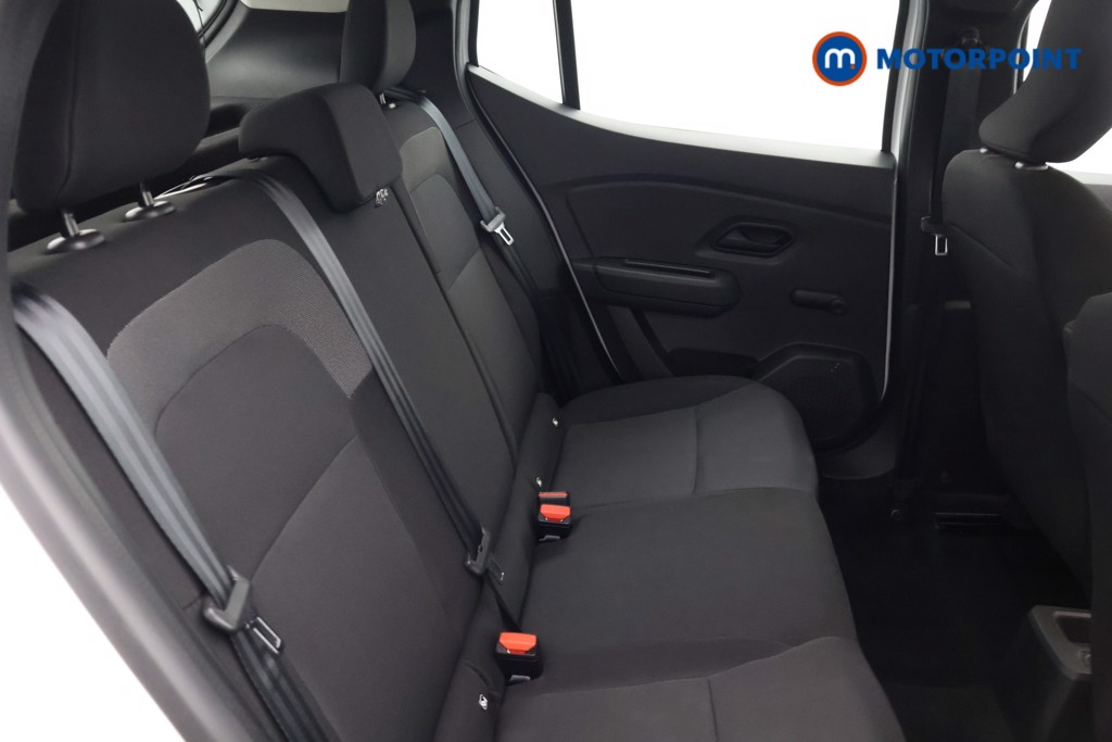 Dacia Sandero Essential Manual Petrol Hatchback - Stock Number (1593703) - 16th supplementary image