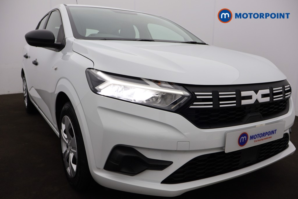 Dacia Sandero Essential Manual Petrol Hatchback - Stock Number (1593703) - 27th supplementary image