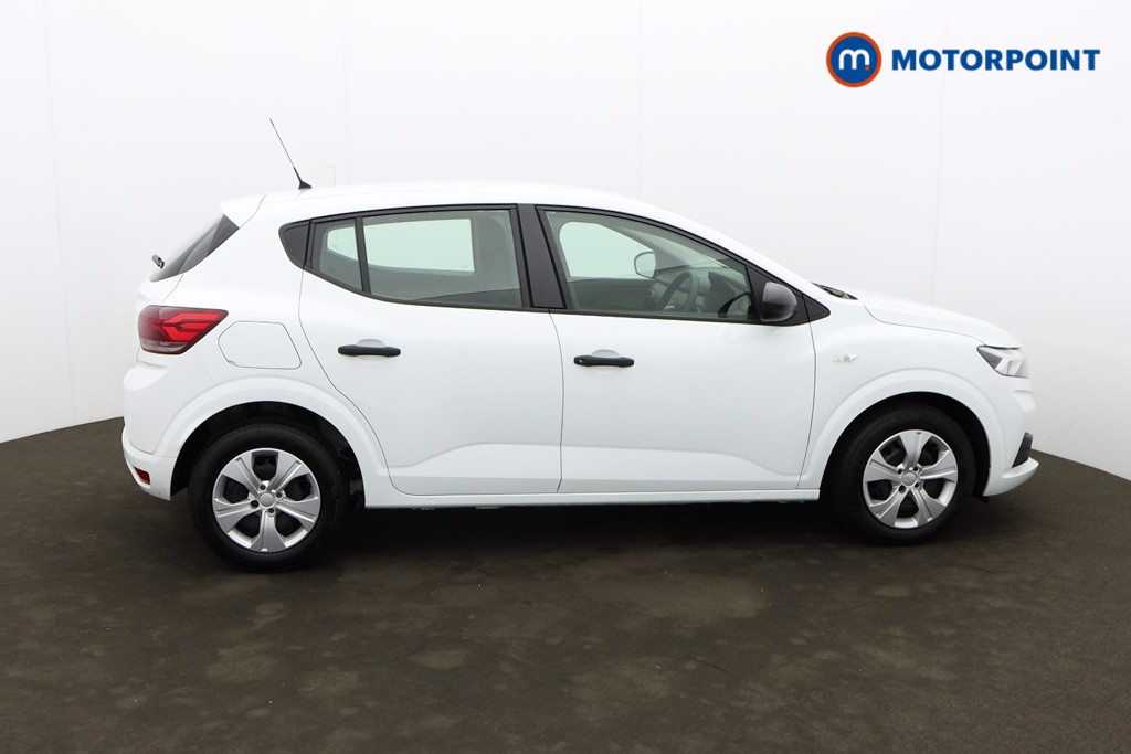 Dacia Sandero Essential Manual Petrol Hatchback - Stock Number (1593703) - Drivers side