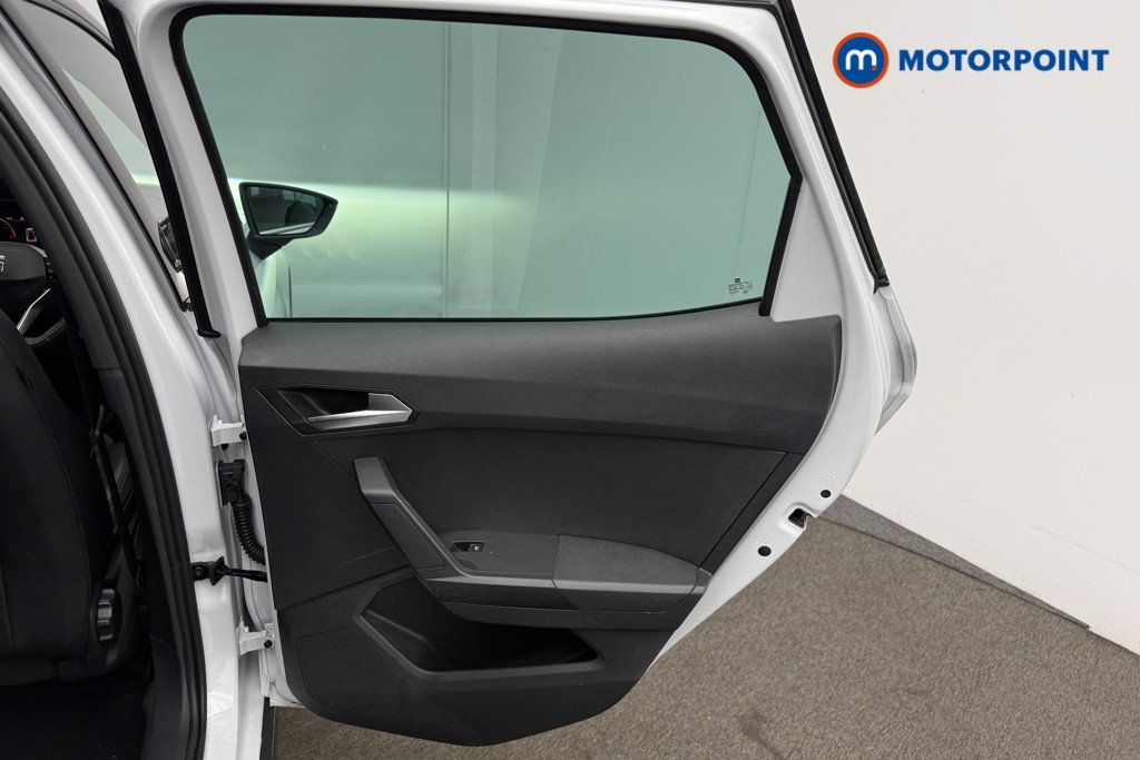 Seat Arona Fr Sport Automatic Petrol SUV - Stock Number (1593747) - 14th supplementary image