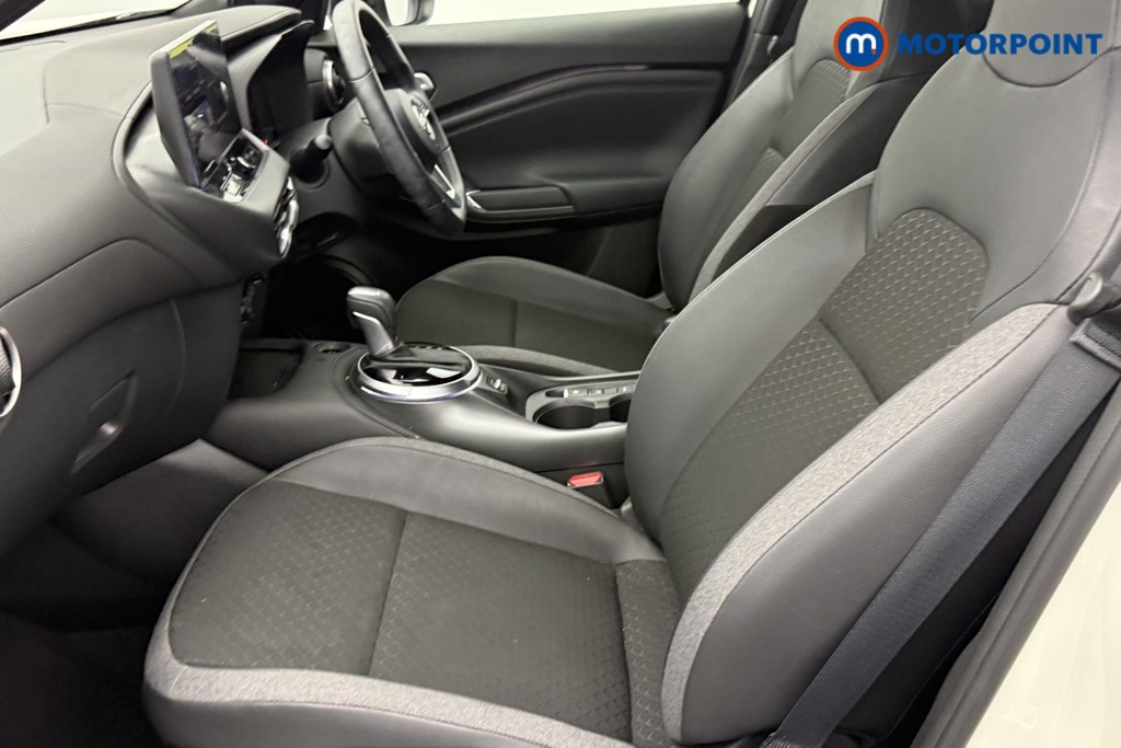 Nissan Juke N-Connecta Automatic Petrol-Electric Hybrid SUV - Stock Number (1593993) - 21st supplementary image