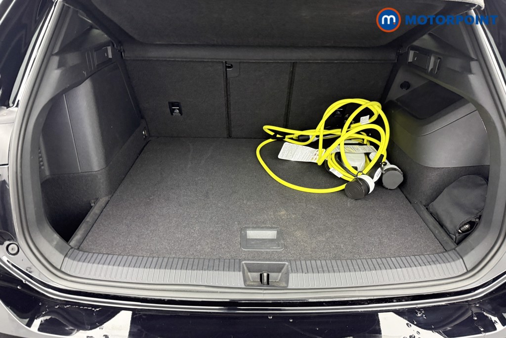 Volkswagen Tiguan R-Line Automatic Petrol Plug-In Hybrid SUV - Stock Number (1593994) - 22nd supplementary image